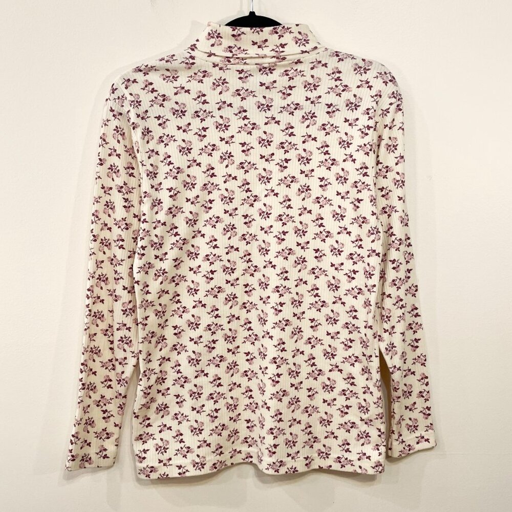 2/$30 EUC Vintage Cotton Blend Floral Turtleneck Sweater Top Cream Purple Medium - Picture 2 of 6